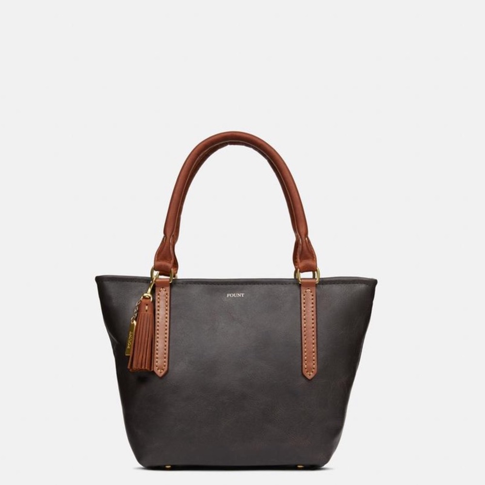 FOUNT Leather Petite Atlas in Wolf